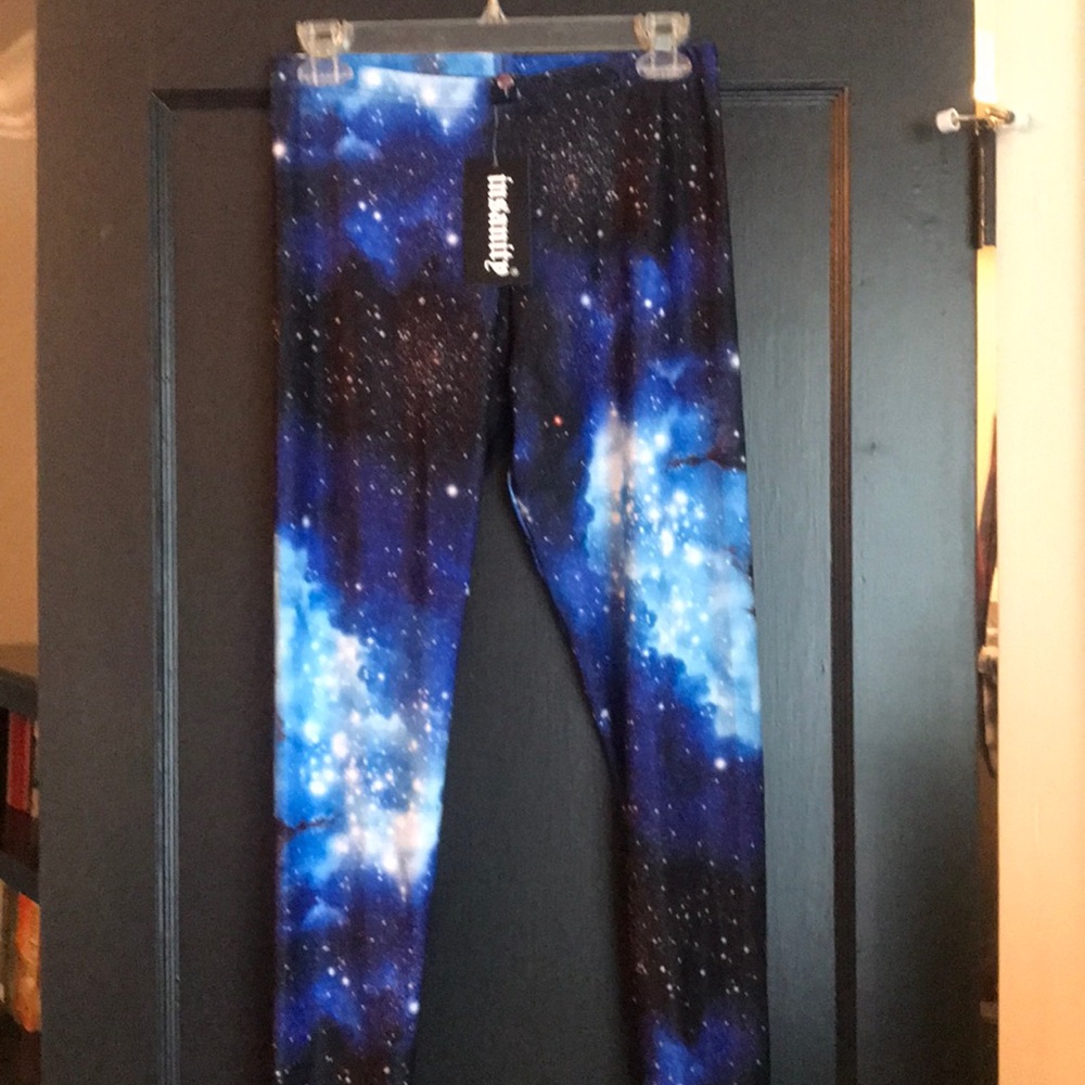 NWT Space leggings